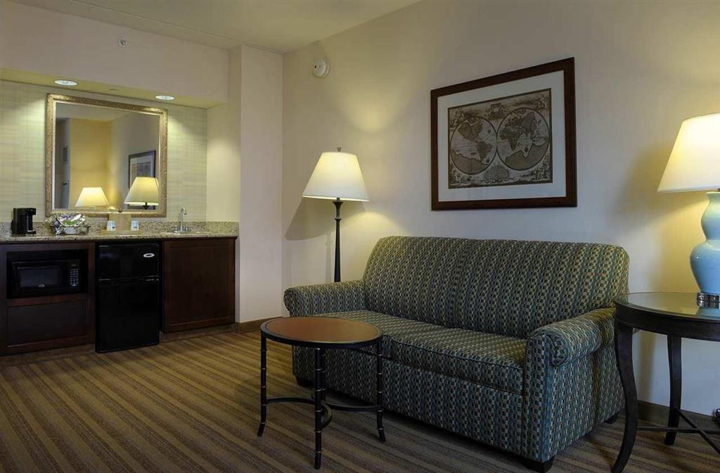 Hampton Inn & Suites Saratoga Springs Downtown Room photo